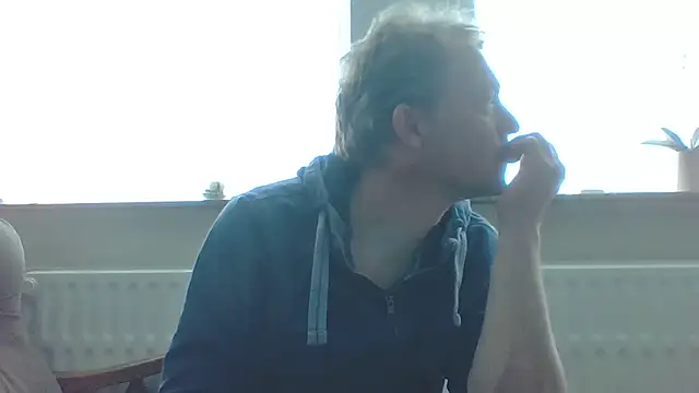 bertolini online show from April 19, 1:32 pm