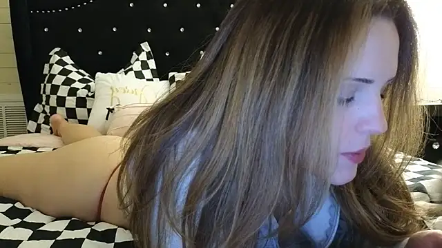 sexylilly69 online show from March 19, 12:36 am