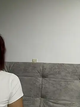 Zarah Blare online show from February 3, 11:05 pm