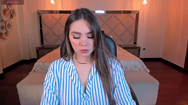 EloisaOlivero online show from February 4, 10:43 am