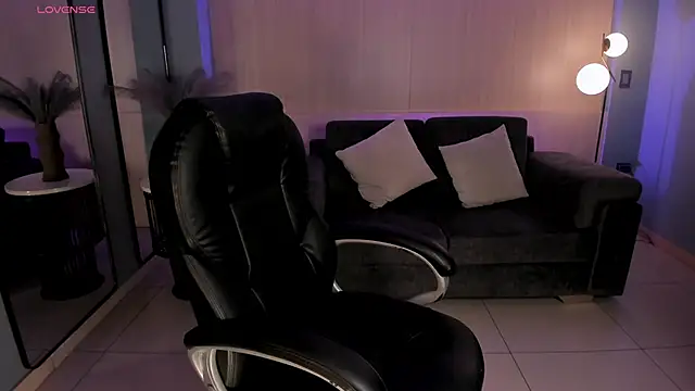 EloisaOlivero online show from October 6, 11:40 am