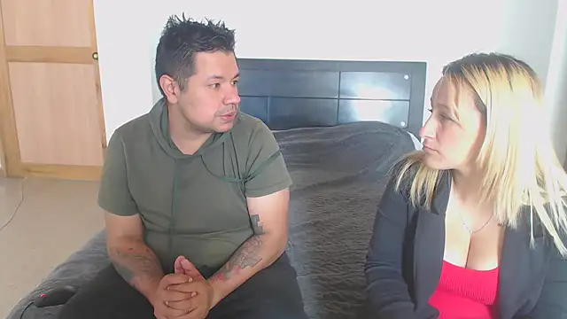 sexy girls1 online show from October 18, 2:51 pm