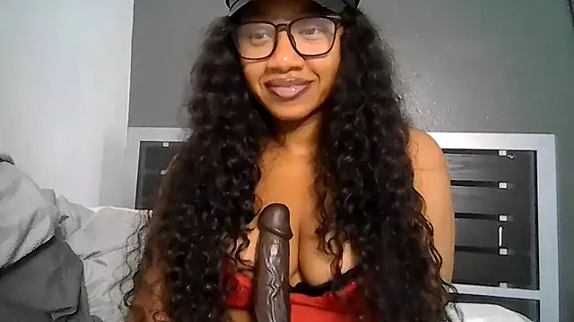 Snapshot of goddessdaisysky chatting on March 31, 10:21 pm goddessdaisysky online show from March 31, 10:21 pm