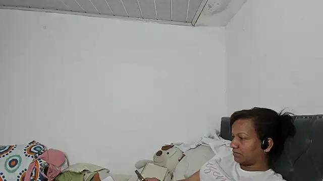 Laflaka22 online show from October 2, 12:17 am