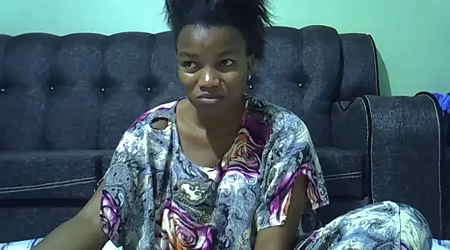 prettychoco1 online show from January 27, 8:07 pm