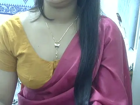 Horny desigirl online show from May 3, 5:57 am