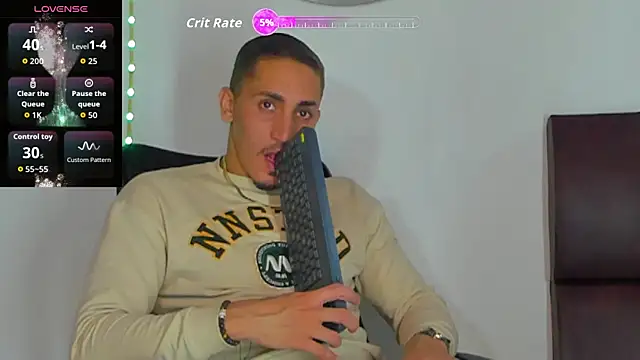 MikeRoss7777 online show from October 11, 5:17 am