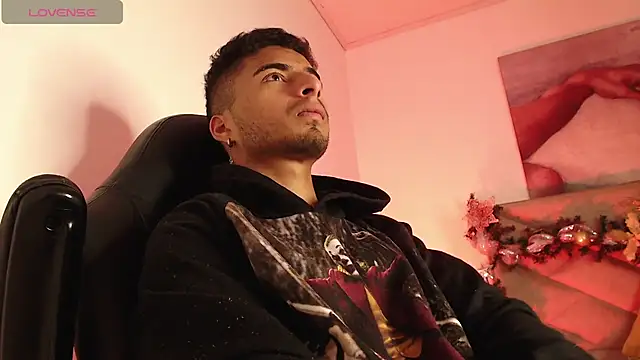 JuanCamiilo 66 online show from December 2, 6:41 am