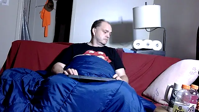 caressonnous online show from November 10, 12:53 am