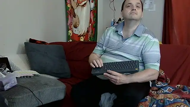 caressonnous online show from November 27, 3:47 pm