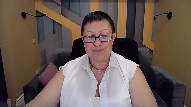 BarbaraTurners online show from December 15, 9:53 pm
