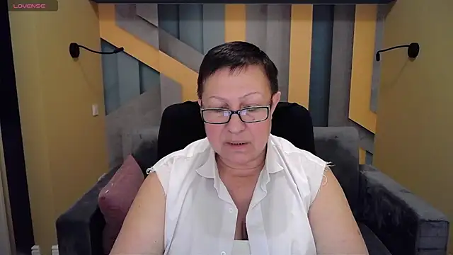 BarbaraTurners online show from December 18, 9:40 pm