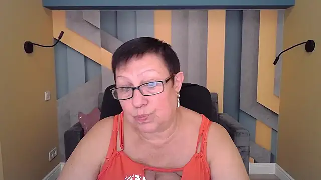 BarbaraTurners online show from October 1, 6:47 pm