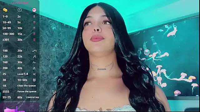 Emmaa Saenz  online show from September 25, 5:49 pm