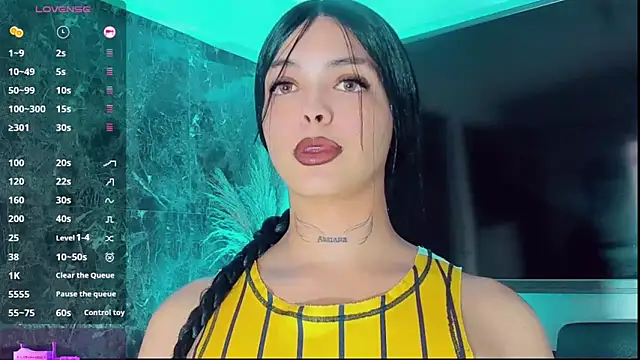 Emmaa Saenz  online show from October 8, 10:29 pm