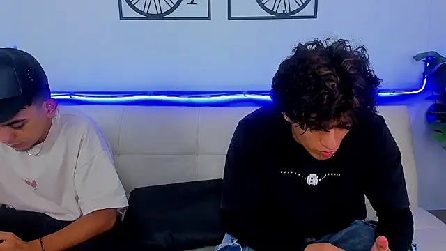 Snapshot of Crazy_nigth01 chatting on February 5, 7:51 pm Crazy nigth01 online show from February 5, 7:51 pm