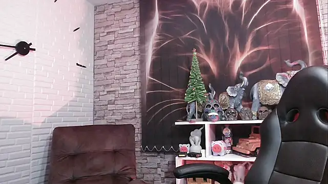 charlotedoll online show from December 9, 6:12 am