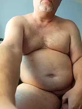 Snapshot of DarrinNudist chatting on December 17, 2:44 pm DarrinNudist online show from December 17, 2:44 pm