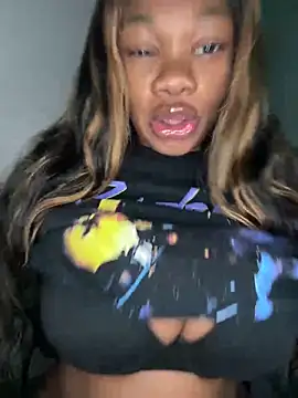 CharismaaBanx online show from December 3, 9:44 am