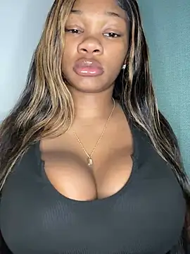 CharismaaBanx online show from December 28, 12:03 pm