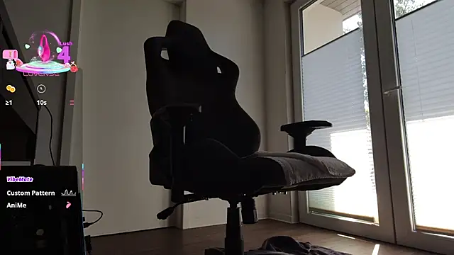 Hot ToyBoy6974 online show from April 25, 11:46 am