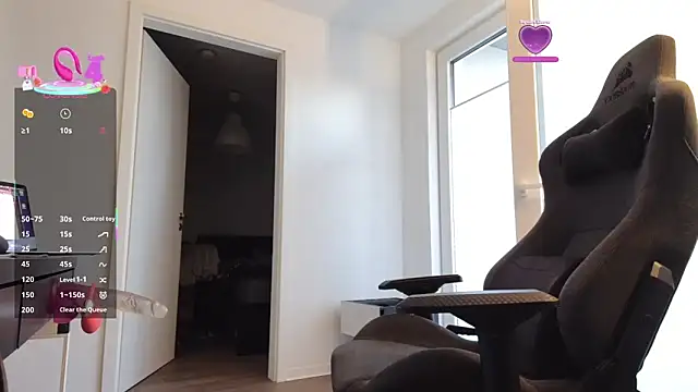 Hot ToyBoy6974 online show from April 26, 3:59 am