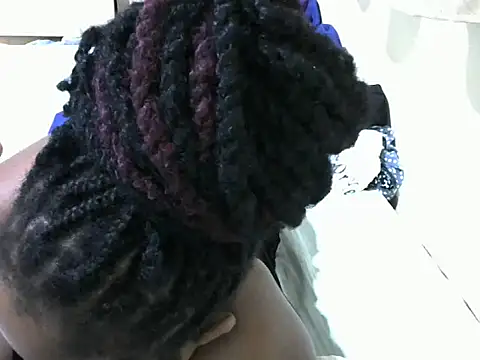 Snapshot of queen-sasha chatting on March 21, 5:34 pm queen-sasha online show from March 21, 5:34 pm