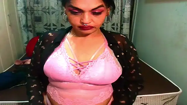 Snapshot of Indian_Blaze00 chatting on February 26, 8:11 pm Indian Blaze00 online show from February 26, 8:11 pm