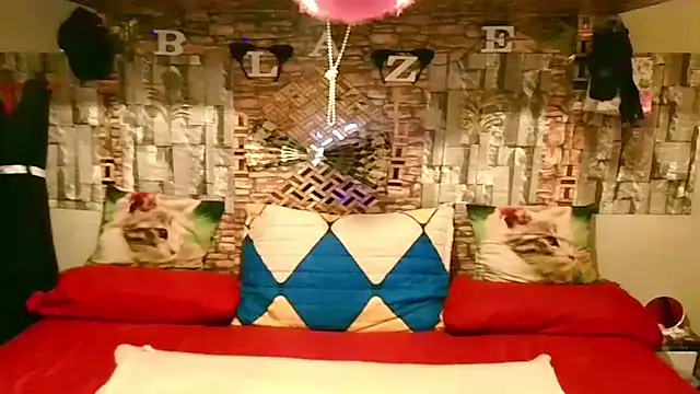 Indian Blaze00 online show from January 15, 6:44 pm