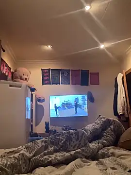 Darylpollalarga online show from December 21, 1:35 am