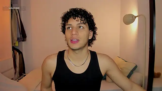 Curlblue online show from November 24, 8:36 am