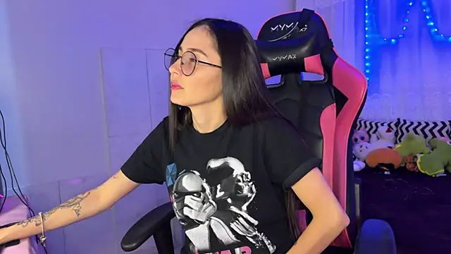 Snapshot of Lua34682 chatting on November 19, 9:26 pm Lua34682 online show from November 19, 9:26 pm