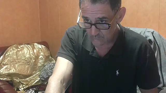 Lia Y PatrickX online show from November 13, 7:13 pm