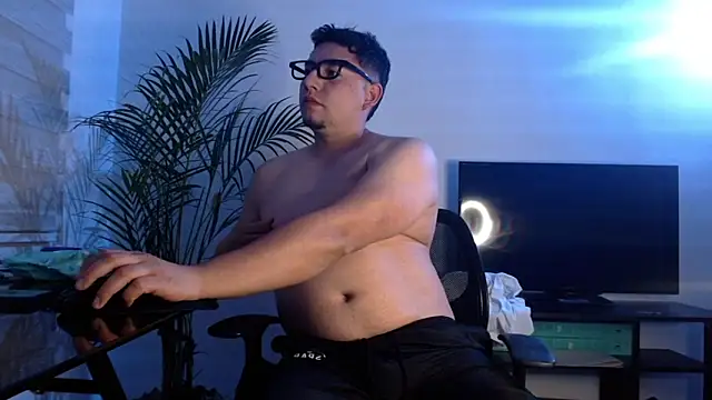 Snapshot of dap_XOXO chatting on July 20, 12:36 am dap XOXO online show from July 20, 12:36 am