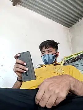 Snapshot of Pussy_lover_33 chatting on September 9, 4:01 am Pussy lover 33 online show from September 9, 4:01 am