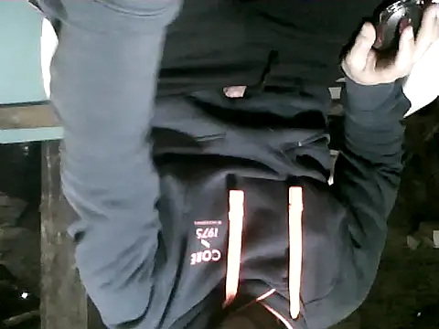 vadszex31 online show from April 9, 1:38 pm