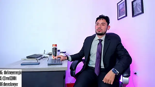 Snapshot of thesexlawyer1 chatting on December 5, 7:17 pm thesexlawyer1 online show from December 5, 7:17 pm
