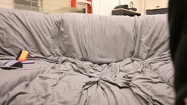 joeiandola online show from March 3, 4:57 pm