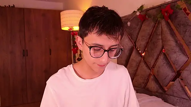 Mr evan1 online show from December 4, 12:14 pm