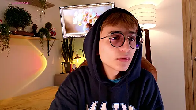 Mr evan1 online show from December 4, 4:16 pm