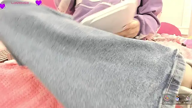 Emasanders online show from December 27, 1:39 pm