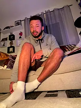 Snapshot of mbbc99 chatting on December 4, 12:20 am mbbc99 online show from December 4, 12:20 am