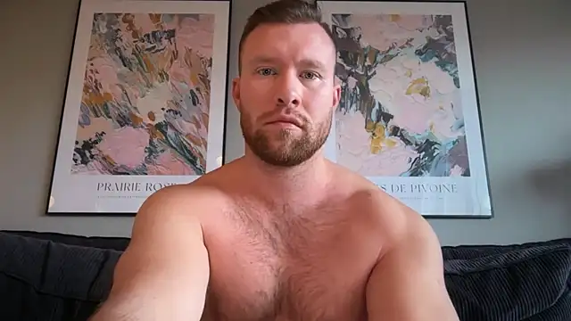 Snapshot of swekingxx chatting on February 25, 3:21 pm swekingxx online show from February 25, 3:21 pm