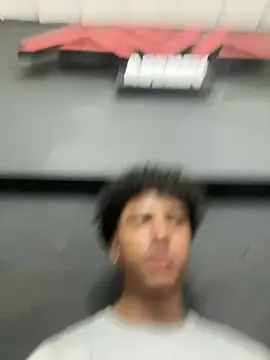 Snapshot of MagnusKing_ chatting on February 24, 11:09 pm MagnusKing online show from February 24, 11:09 pm