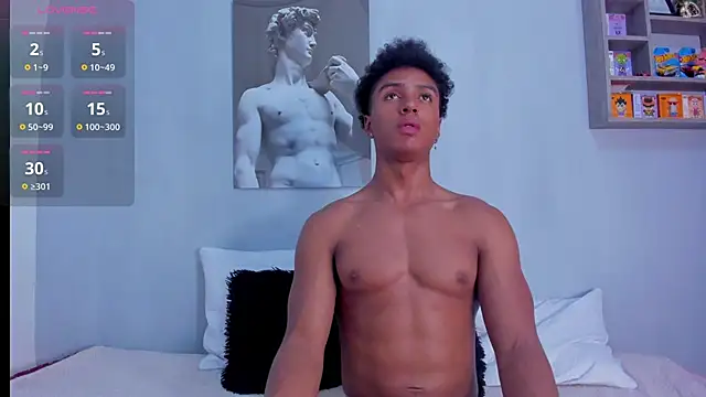 Snapshot of MagnusKing_ chatting on October 14, 8:42 pm MagnusKing online show from October 14, 8:42 pm