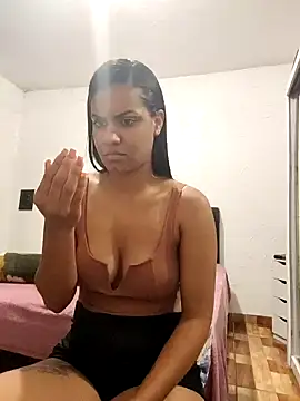 Bella Anjoss online show from January 15, 10:13 pm