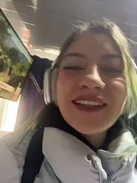 Snapshot of Broklinwhite_ chatting on July 16, 1:06 pm Broklinwhite online show from July 16, 1:06 pm