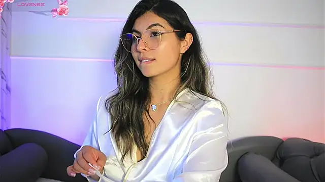 ShelleyMorell online show from December 23, 3:23 pm