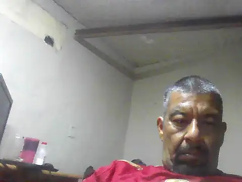 Snapshot of ElMasChingonMX chatting on October 14, 7:42 am ElMasChingonMX online show from October 14, 7:42 am