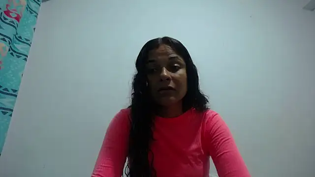 Snapshot of GiveLove1 chatting on January 12, 1:21 am GiveLove1 online show from January 12, 1:21 am